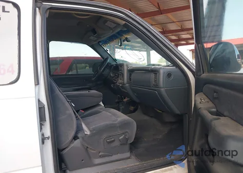 2001 Chevrolet Silverado 2500Hd Ls z USA, uszkodzony, nr VIN 1GCHC29131E339163